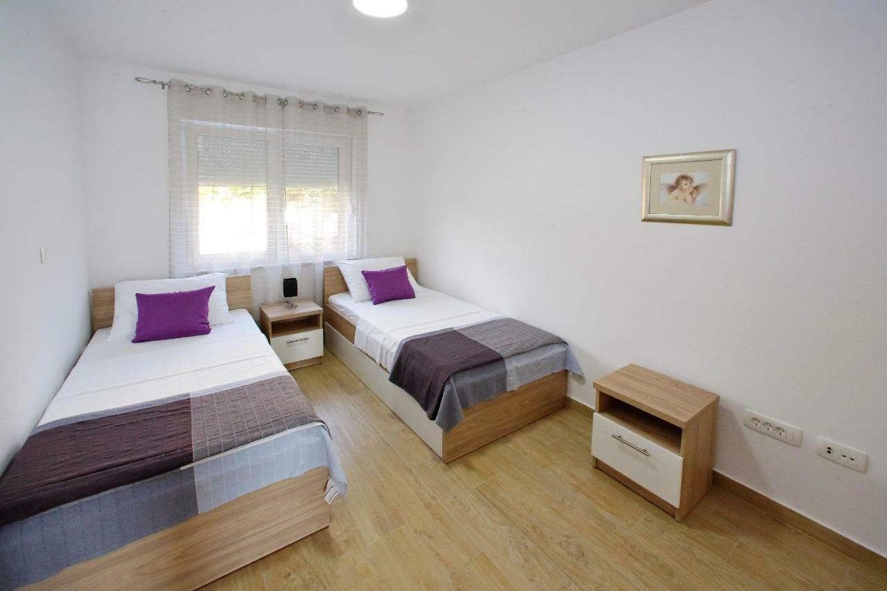 Luxury Apartments Sikiric_2 With Fantastic View On The Sea Bibinje Zewnętrze zdjęcie